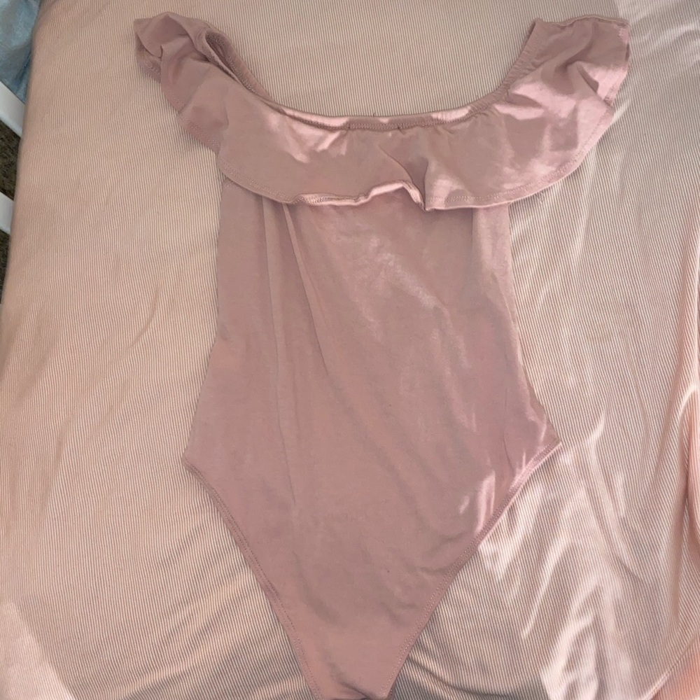 Pink bodysuit - Picture 2 of 2